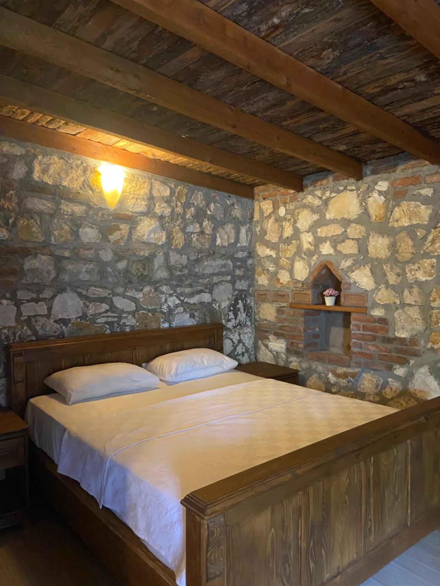 Pavelin Yeri Otel Edremit  Exterior foto